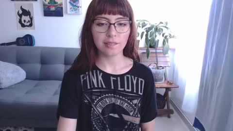 Snapshot of melanies_dream chatting on February 2026 04:46:01 PM Princess Consuela Banana Hammock online show from February 2026 04:46:01 PM