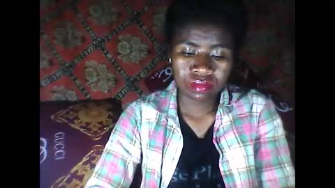 Snapshot of melanih chatting on October 2025 05:46:01 PM melanih online show from October 2025 05:46:01 PM