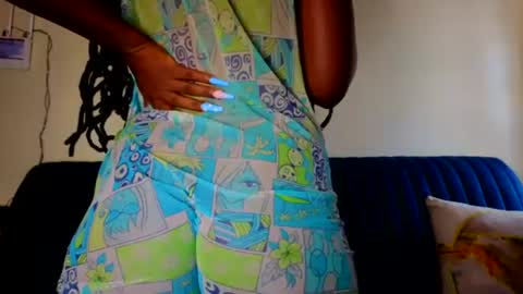 Snapshot of melanin_sassy96 chatting on June 2026 06:47:02 AM bad lil shawry online show from June 2026 06:47:02 AM