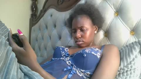 melaninblue online show from February 2026 06:36:02 PM