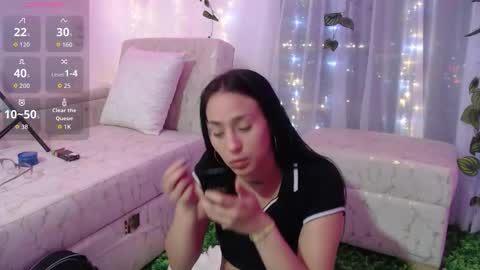 melany sox online show from September 2025 02:26:02 AM