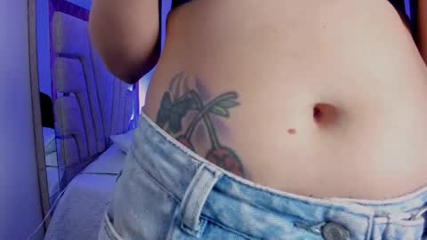 MelanyLuv online show from November 2025 09:14:02 PM