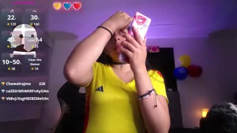 Snapshot of melanny_petite chatting on July 2026 01:50:02 PM melanny_petite online show from July 2026 01:50:02 PM