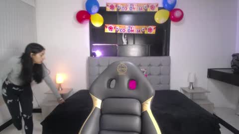 Snapshot of melanny_petite chatting on July 2026 12:30:01 PM melanny_petite online show from July 2026 12:30:01 PM