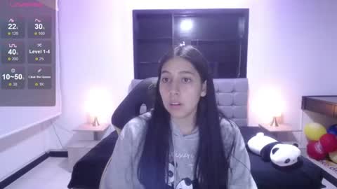 Snapshot of melanny_petite chatting on July 2026 12:44:01 PM melanny_petite online show from July 2026 12:44:01 PM
