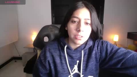Snapshot of melanny_petite chatting on July 2026 12:08:02 PM melanny_petite online show from July 2026 12:08:02 PM