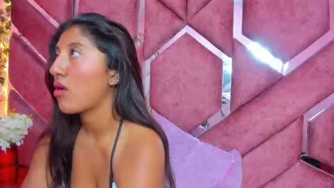 Snapshot of melannybrunette chatting on July 2026 08:33:02 PM melannybrunette online show from July 2026 08:33:02 PM
