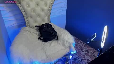 Snapshot of melany_27 chatting on February 2026 11:36:02 AM Melany online show from February 2026 11:36:02 AM