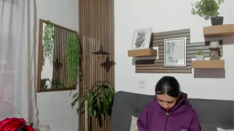 Snapshot of melany_27 chatting on February 2026 11:09:01 AM Melany online show from February 2026 11:09:01 AM
