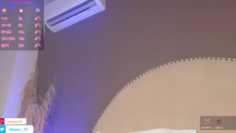 Snapshot of melany__8 chatting on November 2025 01:00:02 PM melany online show from November 2025 01:00:02 PM