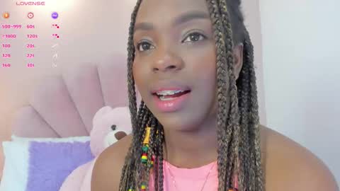 Melanie online show from December 2025 04:08:01 AM