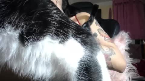 Snapshot of melany_isabella chatting on November 2025 06:30:01 PM melany online show from November 2025 06:30:01 PM