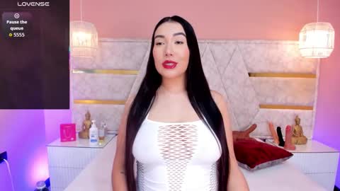 Melany Rouse online show from October 2025 04:48:01 AM