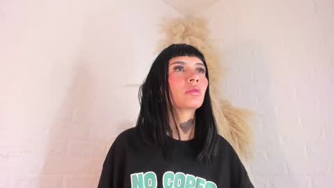 Snapshot of melanyharris chatting on March 2025 02:16:01 PM MELANYHARRIS online show from March 2025 02:16:01 PM