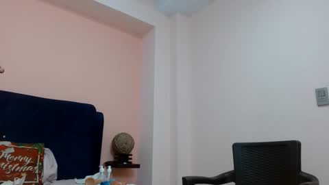 Melany online show from February 2025 03:28:02 PM