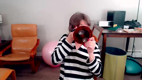 Snow Hobot online show from December 2025 07:47:01 AM