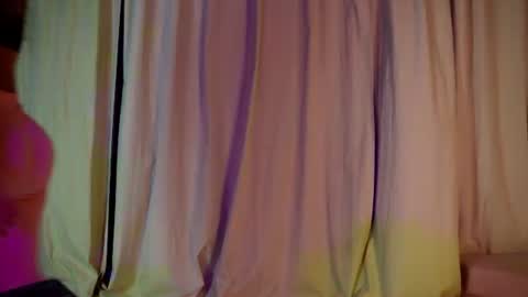 MelinaSmith  online show from June 2026 06:39:01 PM