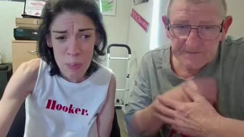 Melinah Viking online show from September 2025 05:01:02 AM