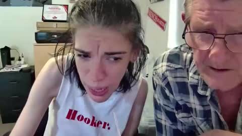 Melinah Viking online show from November 2025 05:28:02 AM