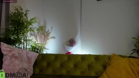 melisa_violet online show from November 2025 01:17:02 AM