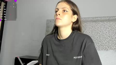 Melissa online show from February 2025 01:05:01 PM