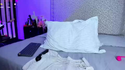 Melissa online show from February 2025 07:21:01 PM