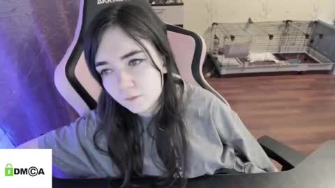 melisanilson online show from December 2024 02:30:01 AM