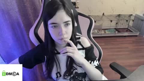 melisanilson online show from December 2024 12:00:02 AM