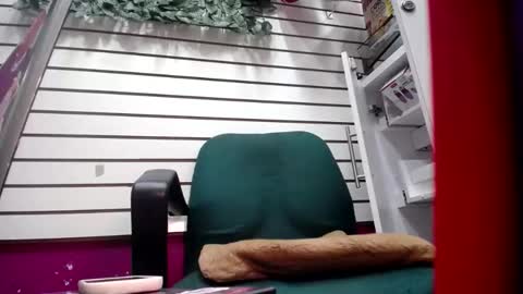 melishanton online show from February 2026 05:06:02 PM