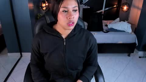 melissa_23_ online show from November 2025 11:43:02 AM