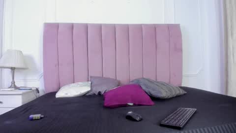 Snapshot of melissa_belmont chatting on November 2025 01:53:01 AM melissa_belmont online show from November 2025 01:53:01 AM