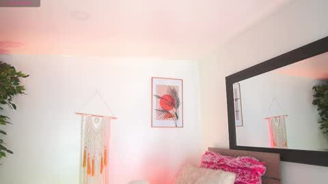 Melissa online show from November 2025 12:27:02 PM