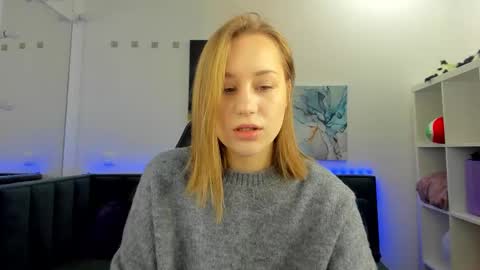 melissa_new22 online show from November 2025 12:02:01 AM