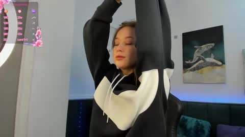 melissa_new22 online show from November 2025 12:35:02 AM