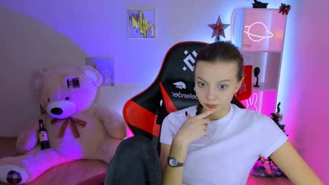 Snapshot of melissa_richardson chatting on December 2024 10:55:02 PM Melissa online show from December 2024 10:55:02 PM