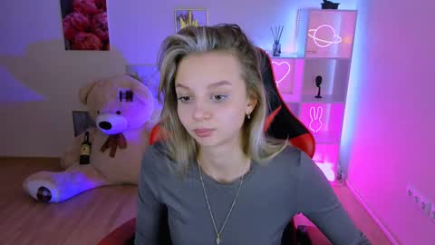 Snapshot of melissa_richardson chatting on January 2025 11:43:01 PM Melissa online show from January 2025 11:43:01 PM