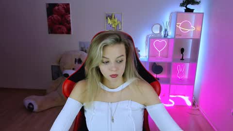 Snapshot of melissa_richardson chatting on February 2025 04:50:01 PM Melissa online show from February 2025 04:50:01 PM