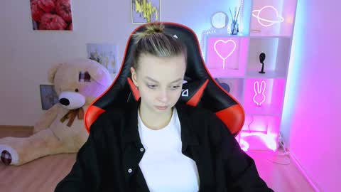 Snapshot of melissa_richardson chatting on February 2025 07:40:01 AM Melissa online show from February 2025 07:40:01 AM