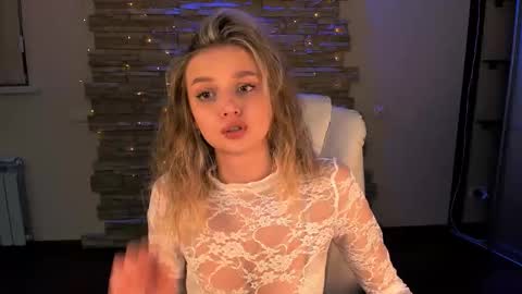 Snapshot of melissa_richardson chatting on February 2025 11:22:02 PM Melissa online show from February 2025 11:22:02 PM