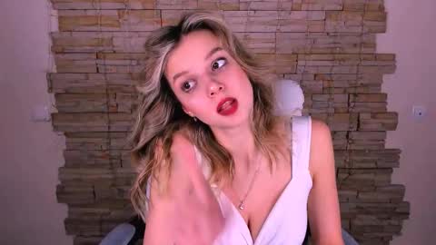 Snapshot of melissa_richardson chatting on February 2025 04:51:01 PM Melissa online show from February 2025 04:51:01 PM