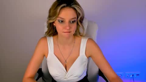 Snapshot of melissa_richardson chatting on March 2025 11:26:01 PM Melissa online show from March 2025 11:26:01 PM