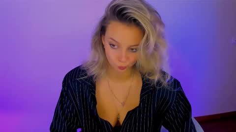 Snapshot of melissa_richardson chatting on September 2025 12:50:01 PM Melissa online show from September 2025 12:50:01 PM