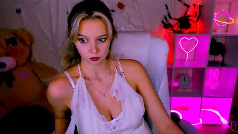 Snapshot of melissa_richardson chatting on October 2025 02:31:01 PM Melissa online show from October 2025 02:31:01 PM