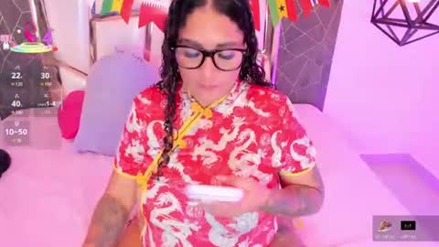 Snapshot of melissabloomm chatting on June 2026 01:27:01 AM melissabloomm online show from June 2026 01:27:01 AM