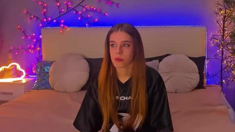 Snapshot of melissacrayzy chatting on November 2025 06:46:01 AM MelissaCrayzy online show from November 2025 06:46:01 AM