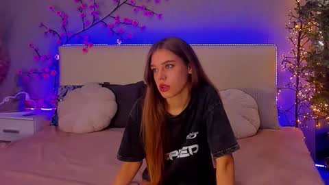 Snapshot of melissacrayzy chatting on November 2025 06:29:02 AM MelissaCrayzy online show from November 2025 06:29:02 AM