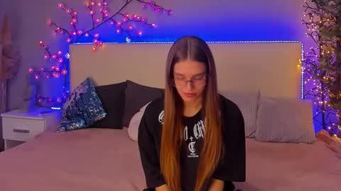 Snapshot of melissacrayzy chatting on November 2025 08:16:02 AM MelissaCrayzy online show from November 2025 08:16:02 AM