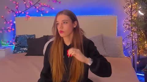 Snapshot of melissacrayzy chatting on December 2025 06:30:02 AM MelissaCrayzy online show from December 2025 06:30:02 AM