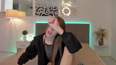 MelissaCrayzy online show from April 2026 05:40:01 AM