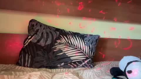 Snapshot of melissakelller chatting on March 2026 10:48:02 AM cutebutnyet online show from March 2026 10:48:02 AM